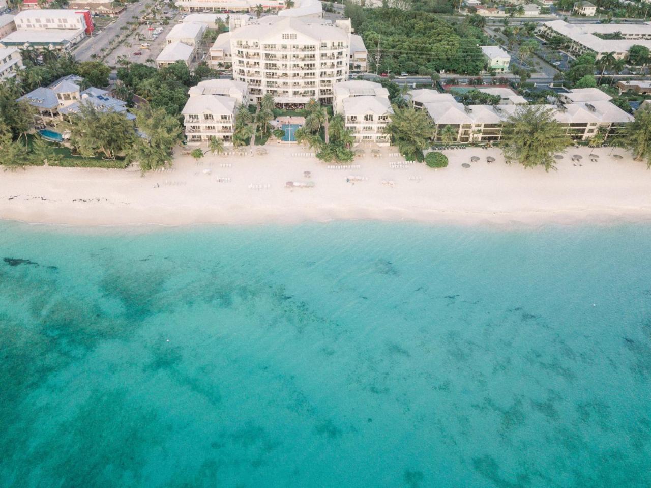 Caribbean Club Boutique Hotel, Grand Cayman Dog City Екстериор снимка