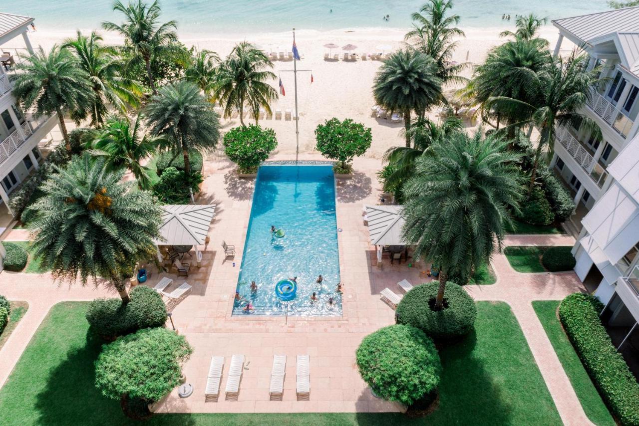 Caribbean Club Boutique Hotel, Grand Cayman Dog City Екстериор снимка