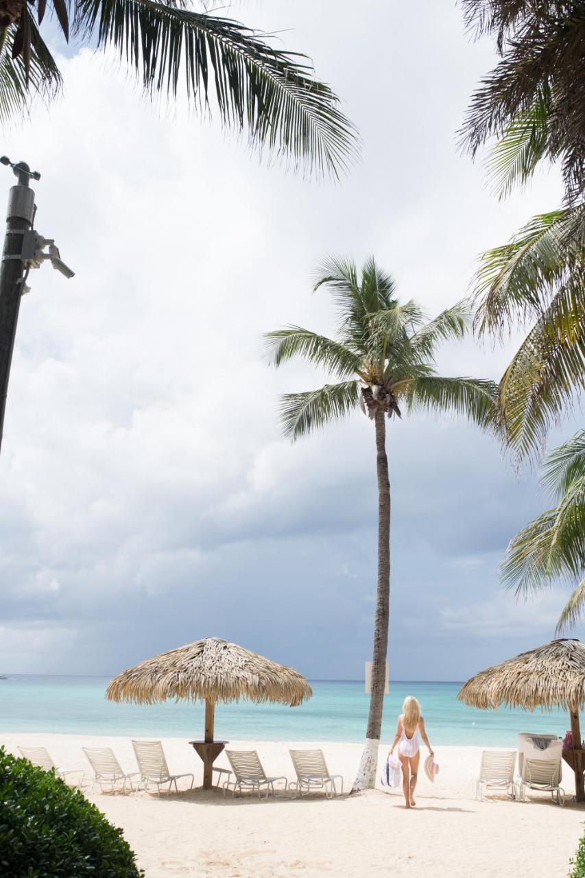 Caribbean Club Boutique Hotel, Grand Cayman Dog City Екстериор снимка