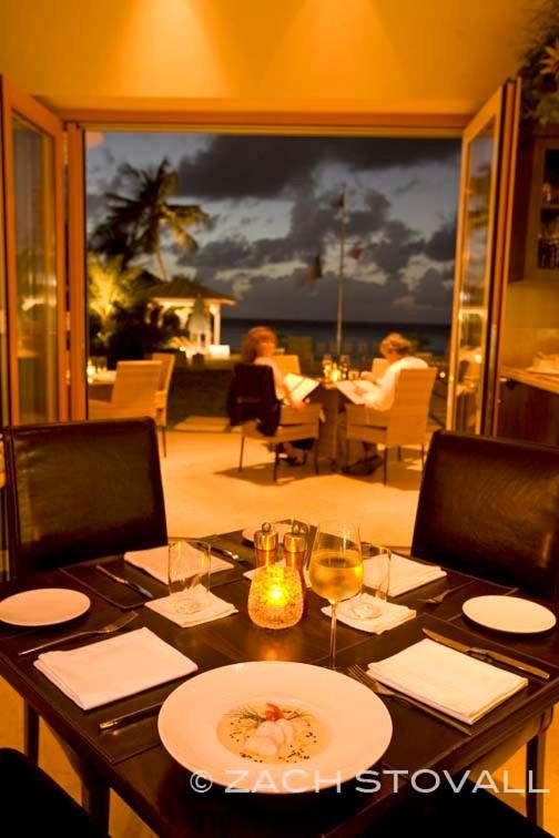 Caribbean Club Boutique Hotel, Grand Cayman Dog City Екстериор снимка